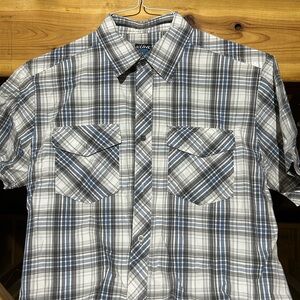 Kühl men’s Medium short sleeve button down casual